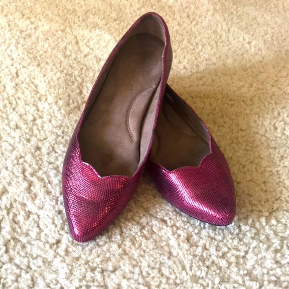 AEROSOLES Shoes - Aerosols Metallic Red Flats